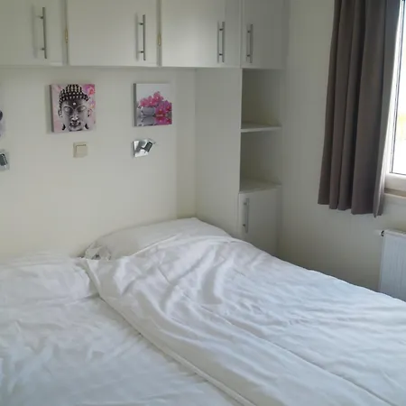 Chalet Well Furnished Near Brunssummerheide *