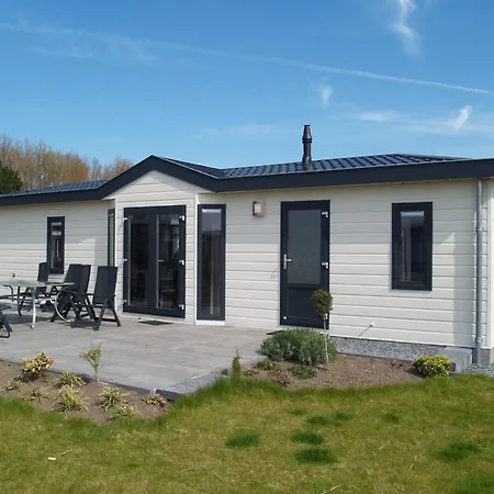 Chalet Well Furnished Near Brunssummerheide *
